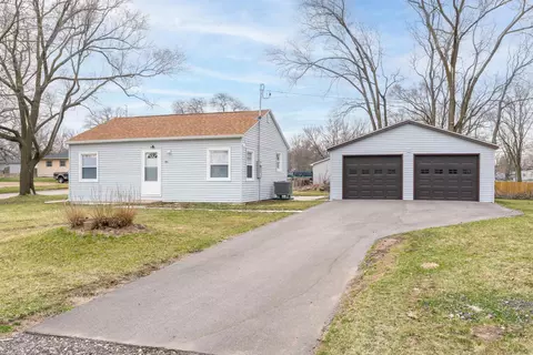 701 Shirley St, Waterloo, IA 50707