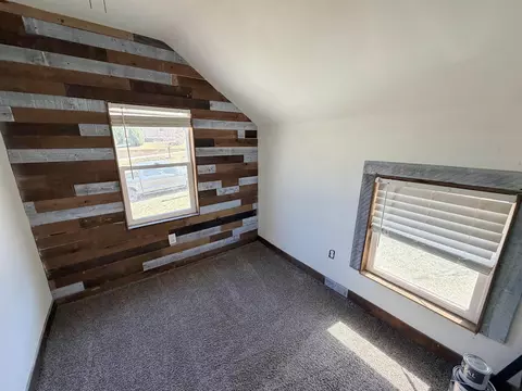 Bedroom - 309 John St, Decorah, IA 52101 photo 3 of 4