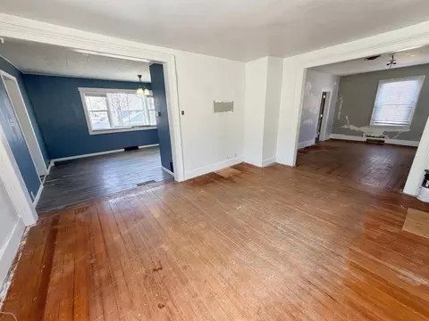 Living - 309 John St, Decorah, IA 52101 photo 2 of 3
