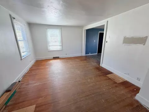 Living - 309 John St, Decorah, IA 52101 photo 1 of 3
