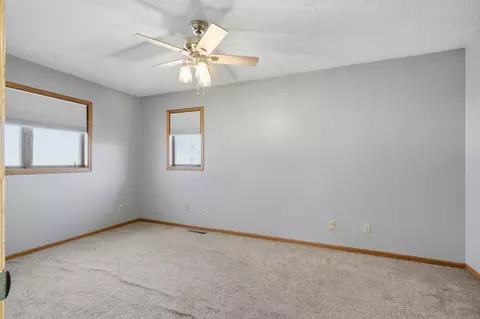 Bedroom - 332 Fleur Dr, New Hampton, IA 50659 photo 3 of 5