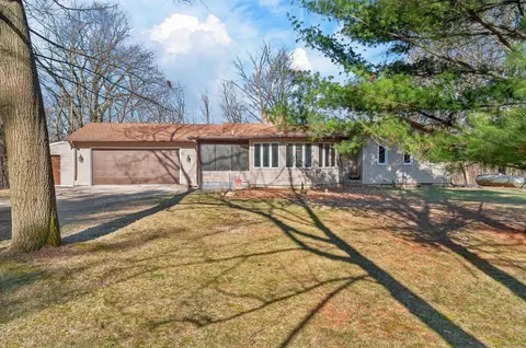 1809 250th, Denver, IA 50622