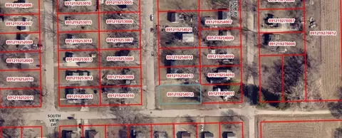 Plainview Street, Waterloo, IA 50707