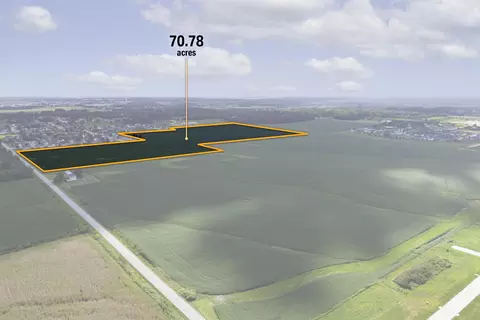 70 78 Acres Ml Quass Rd, Robins, IA 52328
