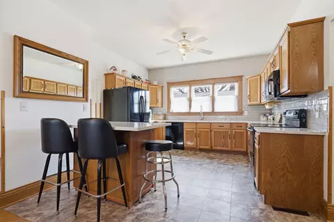 Kitchen - 217 1st Ave SE, Hampton, IA 50441 photo 1 of 4
