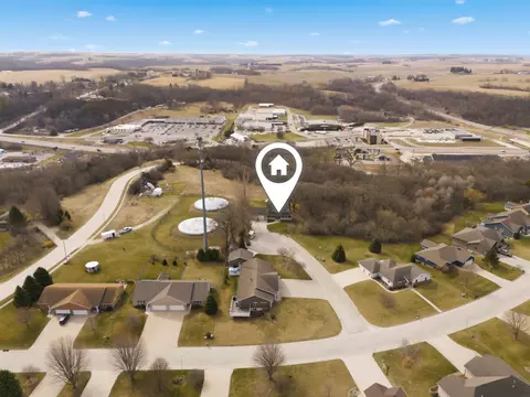 View/Area - 1005 Eileen Ct, Decorah, IA 52101 photo 3 of 5