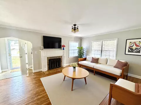 426 Cornwall Ave, Waterloo, IA 50702 photo 3