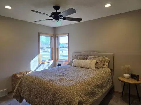 Bedroom - 2532 River Rd, Decorah, IA 52101 photo 1 of 5