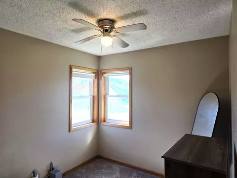 Bedroom - 2532 River Rd, Decorah, IA 52101 photo 3 of 5