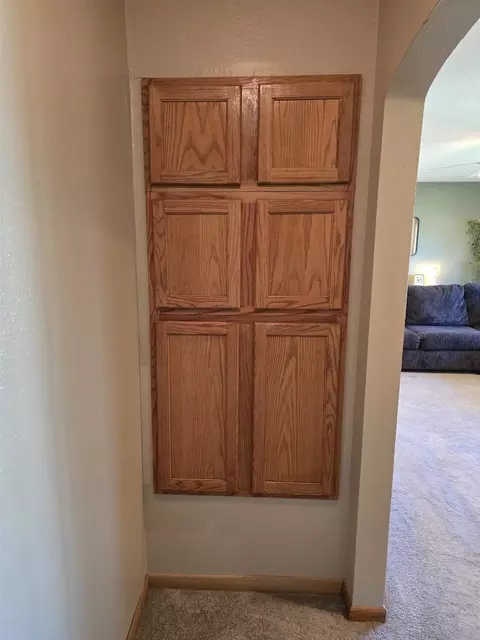 Entry Way - 2532 River Rd, Decorah, IA 52101 photo 1 of 1