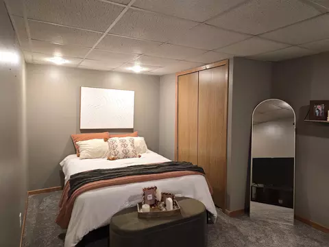 Bedroom - 2532 River Rd, Decorah, IA 52101 photo 5 of 5