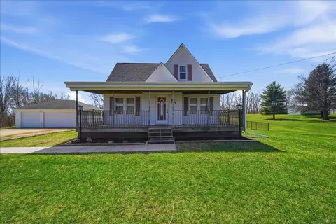 775 W Airline Hwy, Waterloo, IA 50703