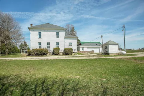 2331 Midway Ave, Denver, IA 50622