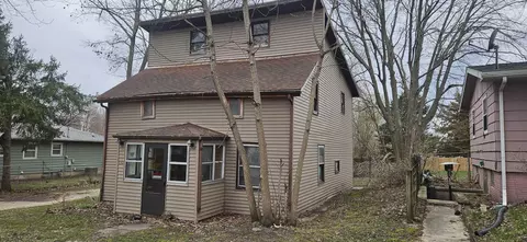 132 Elm St, Janesville, IA 50647