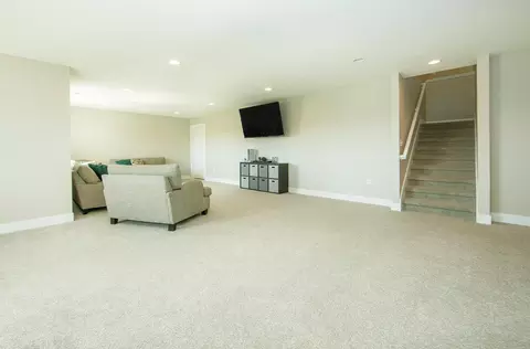 Living - 211 Elliot Ave, Shell Rock, IA 50670 photo 2 of 5