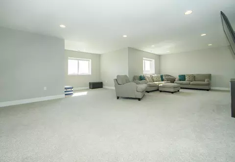 Living - 211 Elliot Ave, Shell Rock, IA 50670 photo 3 of 5