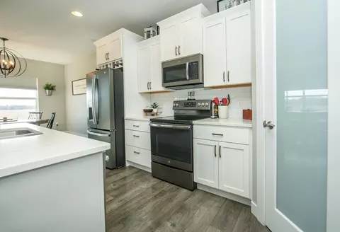 Kitchen - 211 Elliot Ave, Shell Rock, IA 50670 photo 2 of 4