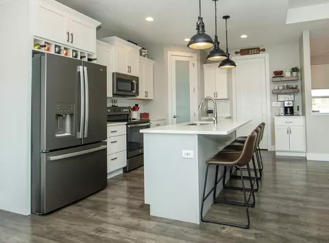Kitchen - 211 Elliot Ave, Shell Rock, IA 50670 photo 4 of 4