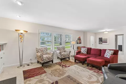 Living - 151 Pershing Rd, Waterloo, IA 50701 photo 3 of 4