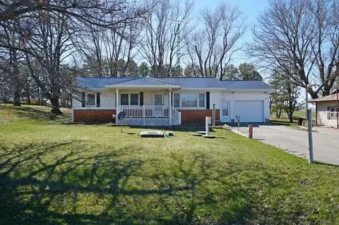 2075 Quail Ave, Charles City, IA 50616