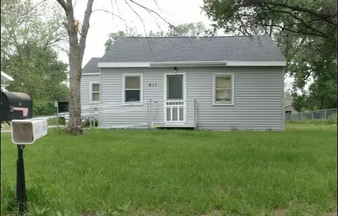 611 End Ave, Evansdale, IA 50707