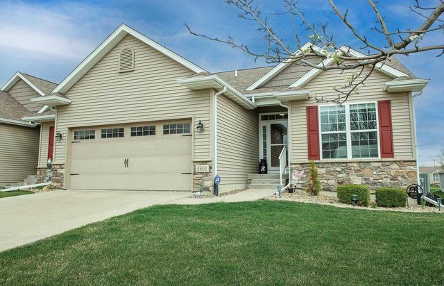 2601 Feather Run Trl, Cedar Falls, IA 50613