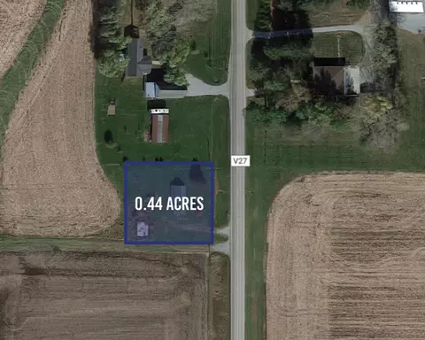 11214 Kimball Ave, Waterloo, IA 50701