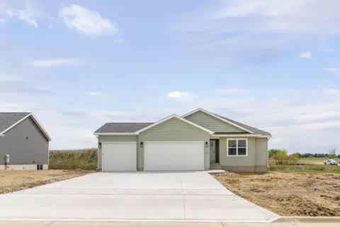 1725 Dalton St, Jesup, IA 50648