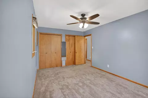 Bedroom - 324 Progress Ave, Waterloo, IA 50701 photo 7 of 9