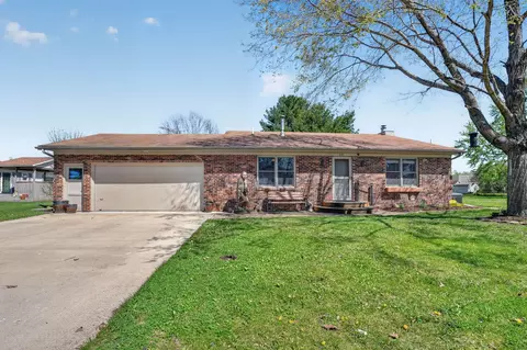 430 N Kelly St, Shell Rock, IA 50670