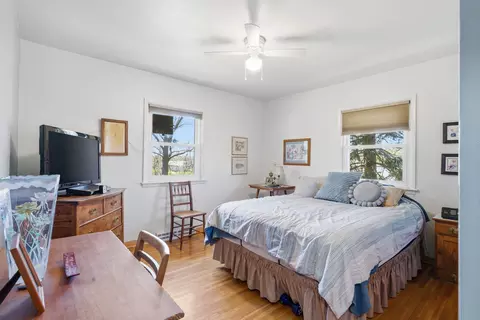 Bedroom - 807 Maynard Ave, Waterloo, IA 50701 photo 1 of 3
