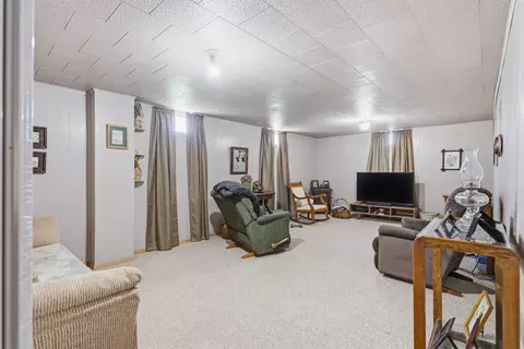 Other - 807 Maynard Ave, Waterloo, IA 50701 photo 3 of 3