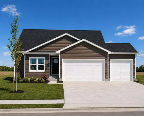 105 Live Oak Dr, Hudson, IA 50643