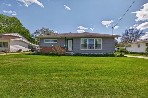 1710 E Mitchell Ave, Waterloo, IA 50702