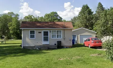1729 Dearborn Ave, Waterloo, IA 50707