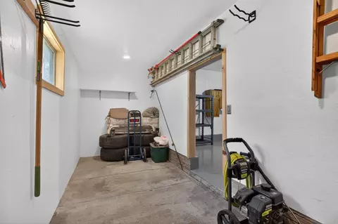 Other - 722 Creston Ave, Waterloo, IA 50707 photo 10 of 11