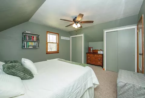 Bedroom - 310 N Maple St, Sumner, IA 50674 photo 2 of 5