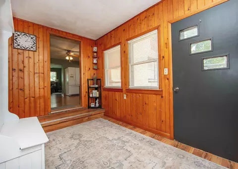 Entry Way - 310 N Maple St, Sumner, IA 50674 photo 1 of 3