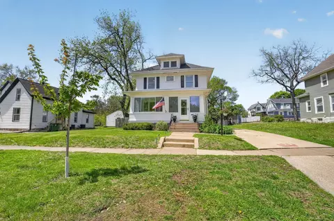 1815 Clay St, Cedar Falls, IA 50613