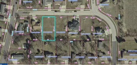1206 Grant St, Parkersburg, IA 50665