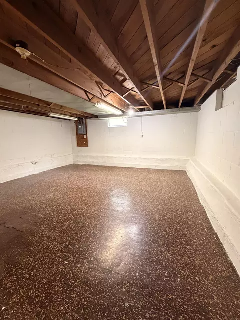 Other - 922 E Mitchell Ave, Waterloo, IA 50702 photo 11 of 12