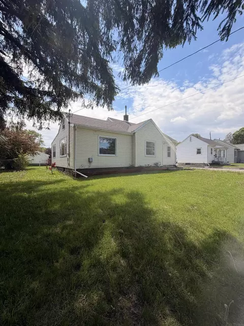 Other - 922 E Mitchell Ave, Waterloo, IA 50702 photo 5 of 12