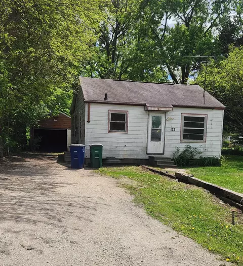 122 Doyle Ave, Evansdale, IA 50707
