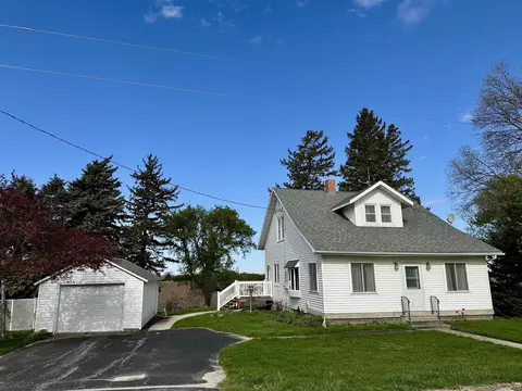 3357 Locust Rd, Decorah, IA 52101