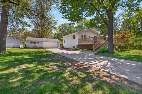2232 Avon Ave, Waterloo, IA 50703