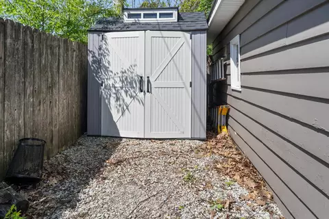 Exterior - 314 W Mitchell Ave, Waterloo, IA 50701 photo 10 of 10
