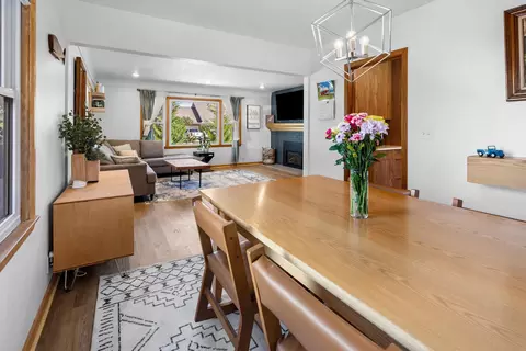 Dining - 314 W Mitchell Ave, Waterloo, IA 50701 photo 2 of 2