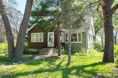 1919 Cypress Ave, Cedar Falls, IA 50613
