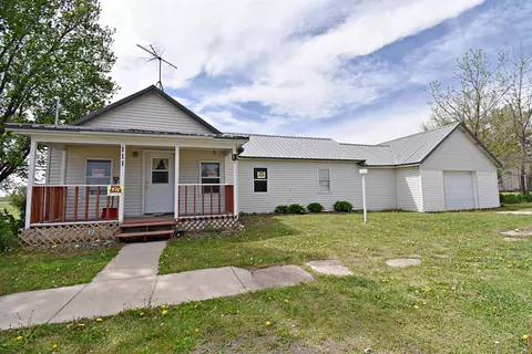 111 N 2nd St, Randalia, IA 52164