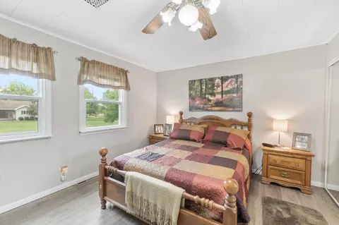 Bedroom - 716 E 13th St, Sumner, IA 50674 photo 1 of 2